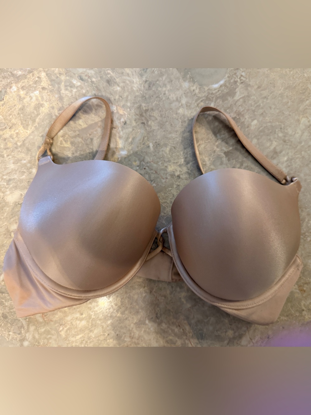 Victoria's Secret Miraculous Plunge Light Nude Bra 36C